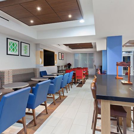 Holiday Inn Express Elk Grove West I-5 By Ihg Zewnętrze zdjęcie