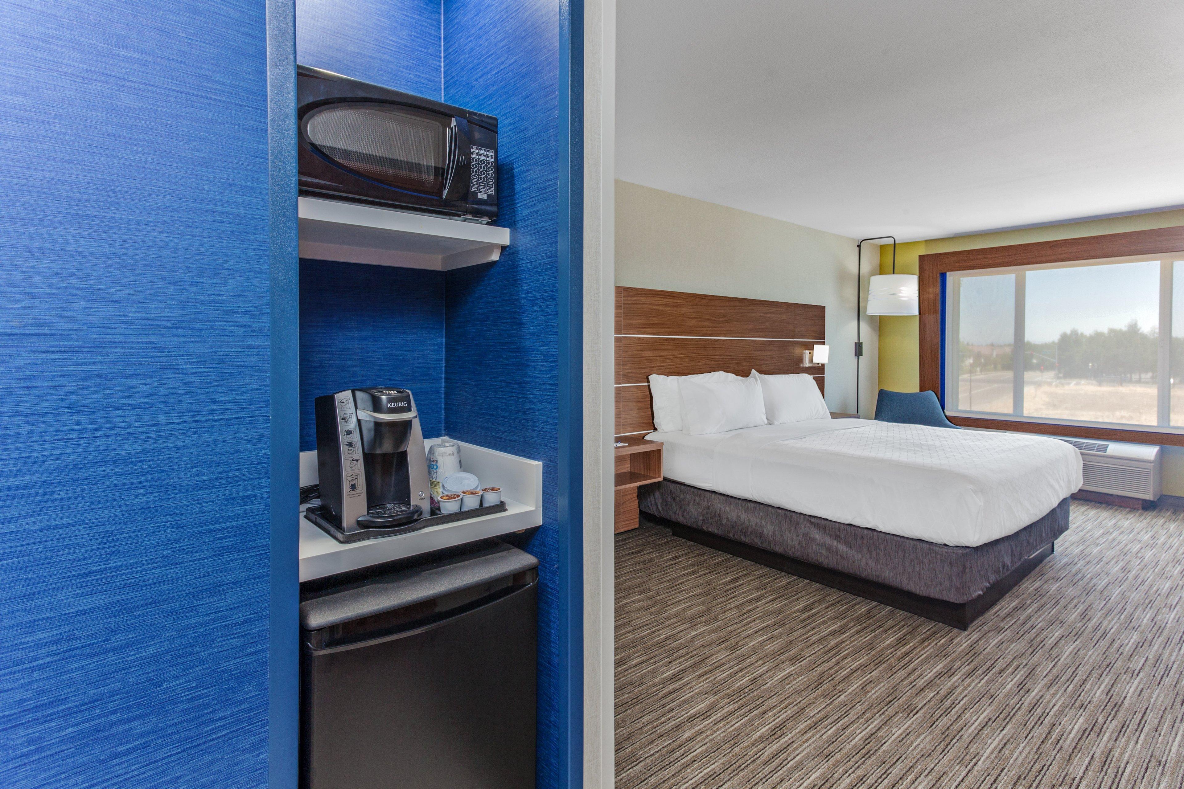 Holiday Inn Express Elk Grove West I-5 By Ihg Zewnętrze zdjęcie