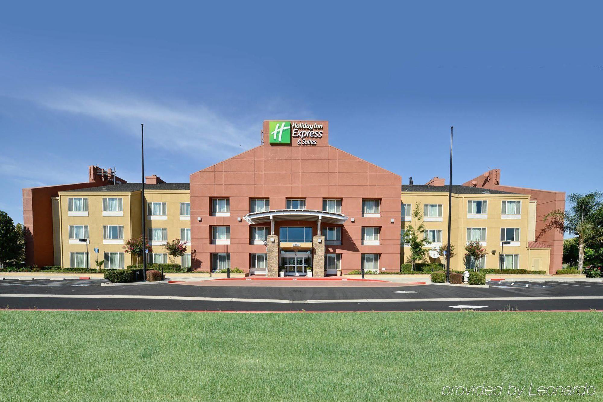 Holiday Inn Express Elk Grove West I-5 By Ihg Zewnętrze zdjęcie