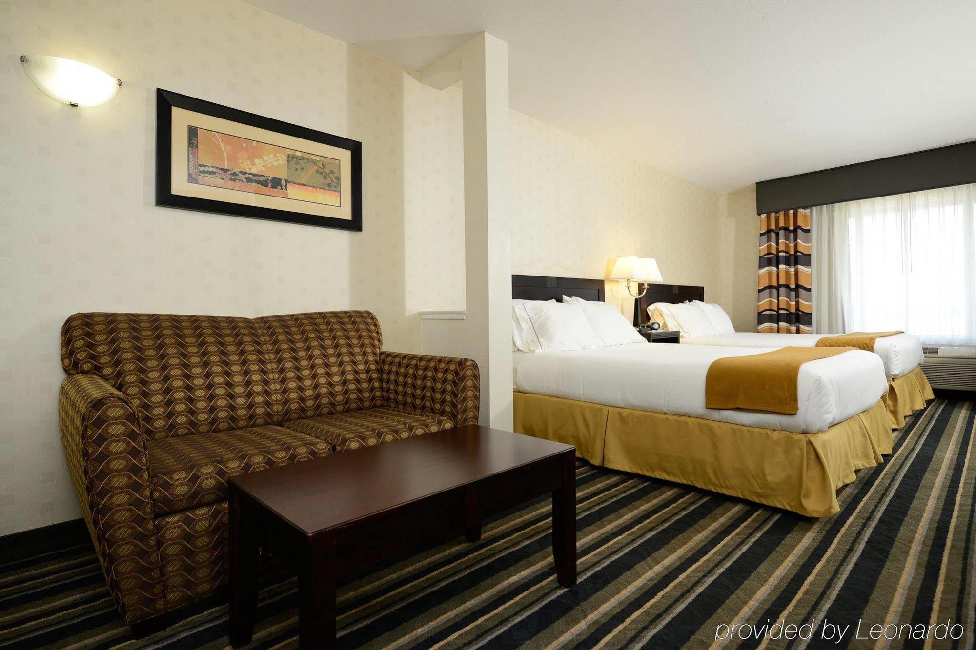 Holiday Inn Express Elk Grove West I-5 By Ihg Zewnętrze zdjęcie